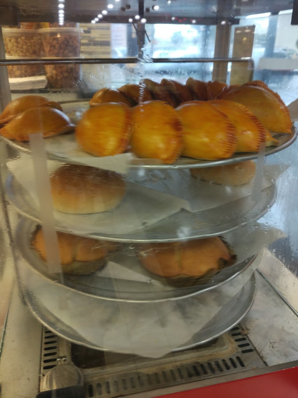 Valerio’s Tropical Bakeshop | 2180 Barranca Pkwy, Irvine, CA 92606 | Phone: (949) 251-0670