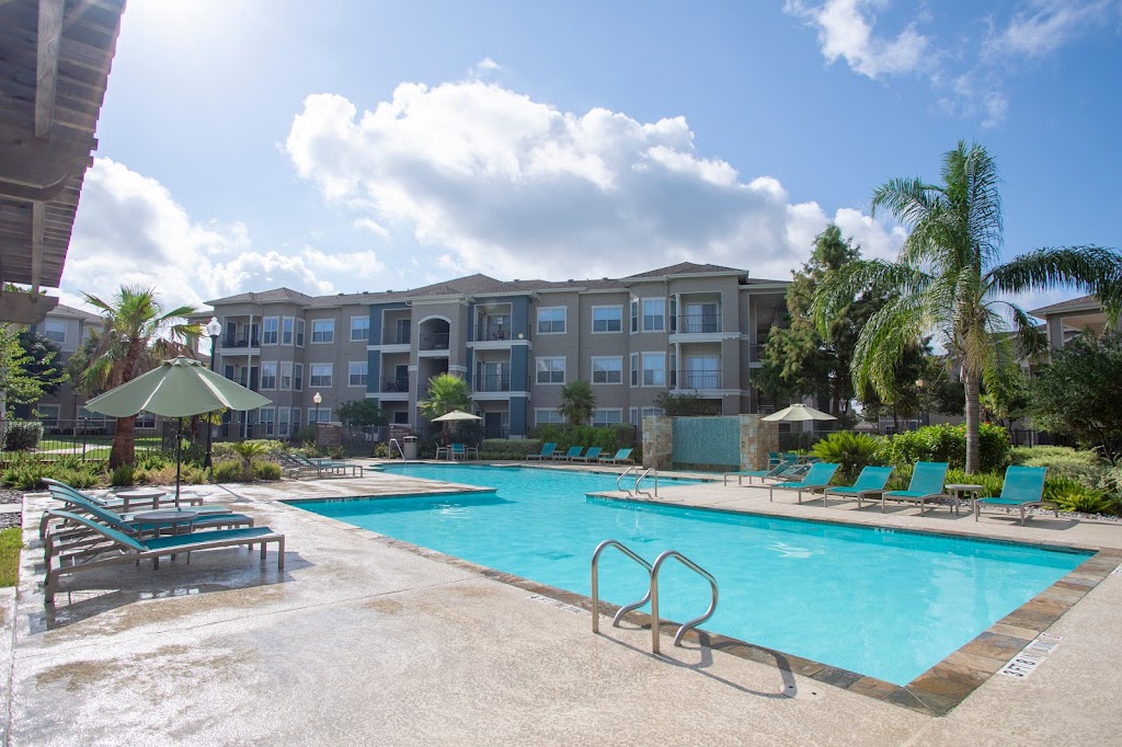 The Villas at River Park West | 21811 Wildwood Park Rd, Richmond, TX 77469, USA | Phone: (281) 214-6287