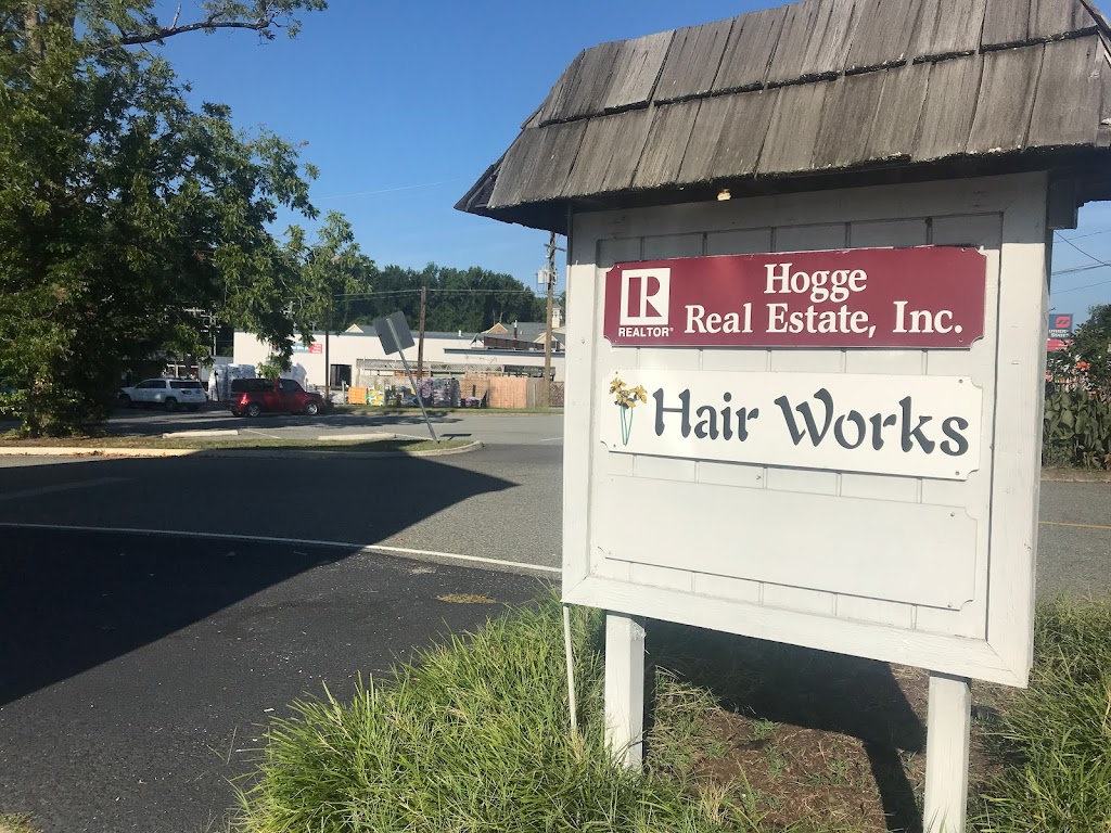 Hair Works | 6798 Main St, Gloucester, VA 23061, USA | Phone: (804) 693-4544