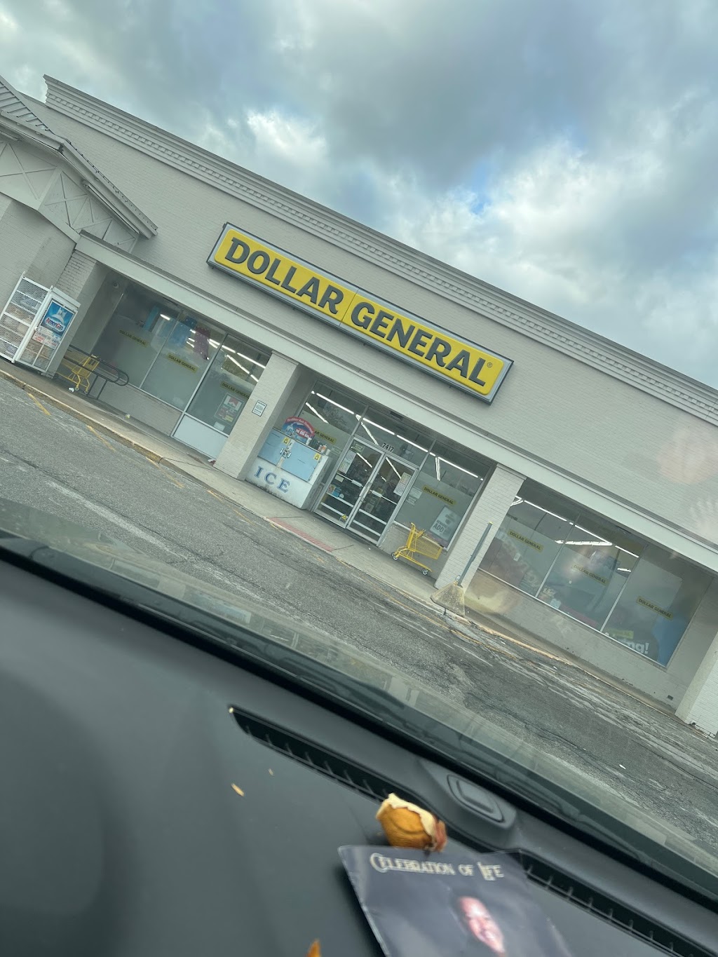 Dollar General | 9250 W 10th St, Indianapolis, IN 46234, USA | Phone: (317) 983-0307