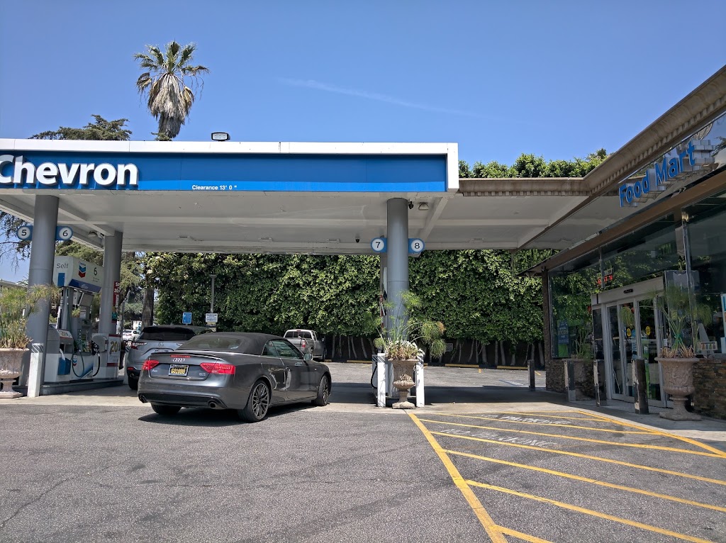 Chevron | 2134 N Vermont Ave, Los Angeles, CA 90027, USA | Phone: (323) 664-0200