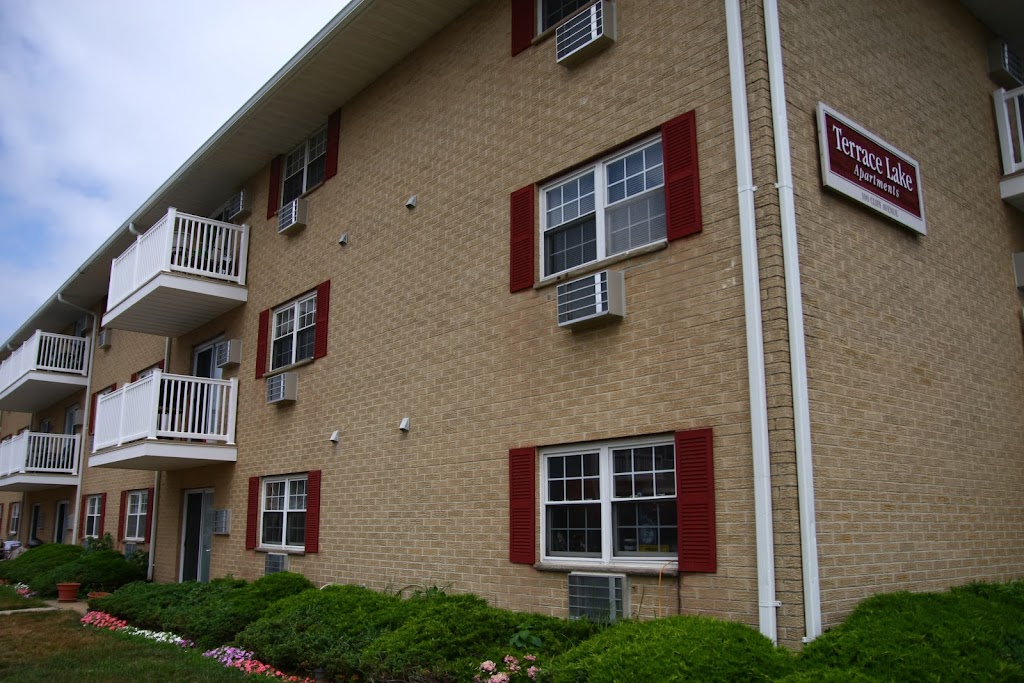 Terrace Lake Apartments | 100 Cliff Ave, Bradley Beach, NJ 07720, USA | Phone: (732) 508-0304