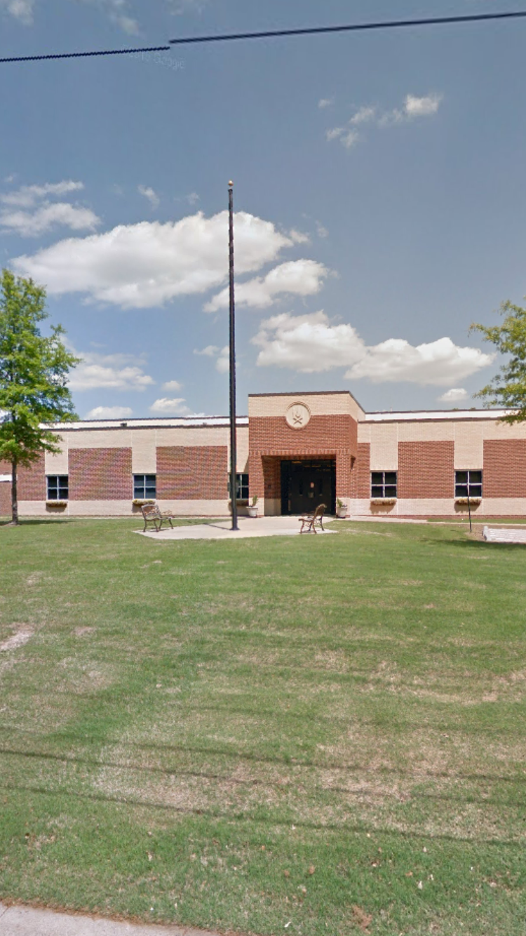 Collierville Elementary School | 590 Peterson Lake Rd, Collierville, TN 38017, USA | Phone: (901) 853-3300