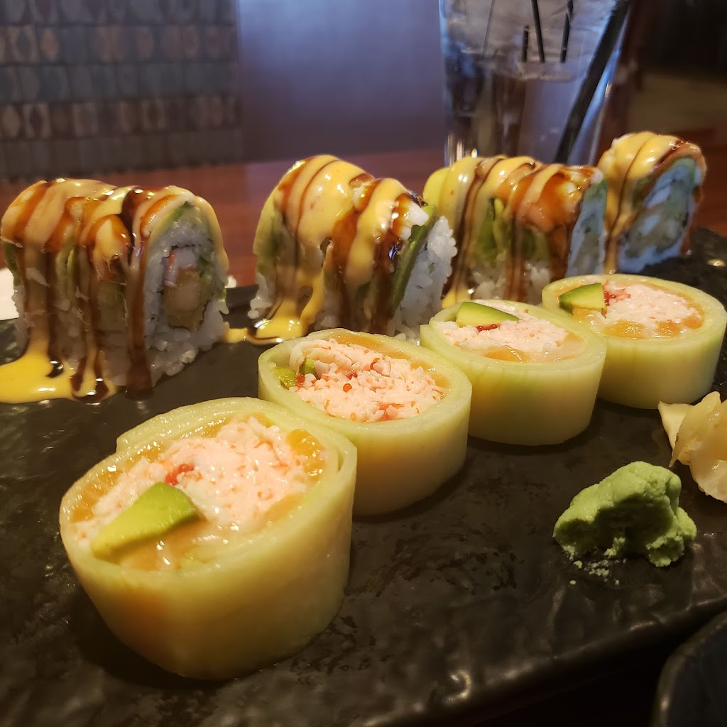 Aki sushi and Thai | 250 N Canton Center Rd, Canton, MI 48187, USA | Phone: (734) 844-0025