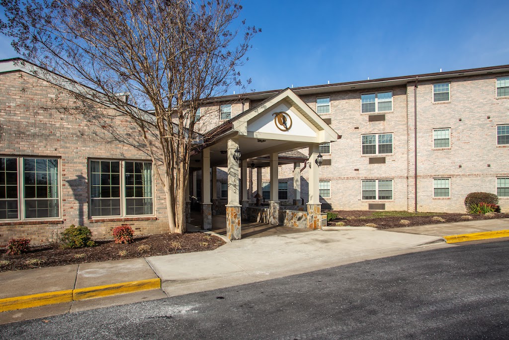 Heatherwood Retirement Community | 9642 Burke Lake Rd # 1, Burke, VA 22015 | Phone: (703) 425-1698