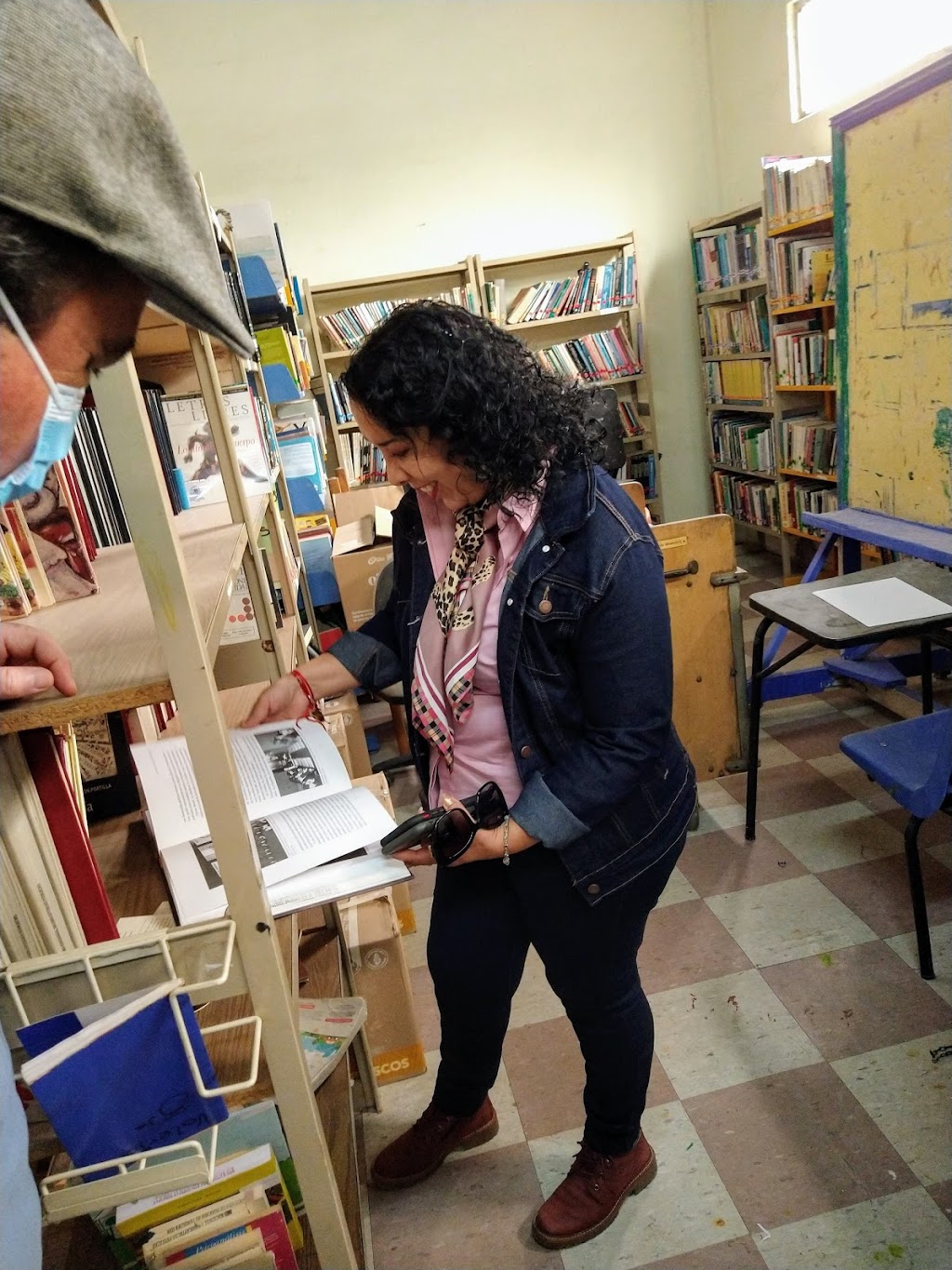 Biblioteca Octavio Paz | C. Romualdo Gallardo Orozco S/N, Lucio Blanco, 22710 Rosarito, B.C., Mexico | Phone: 661 613 5617