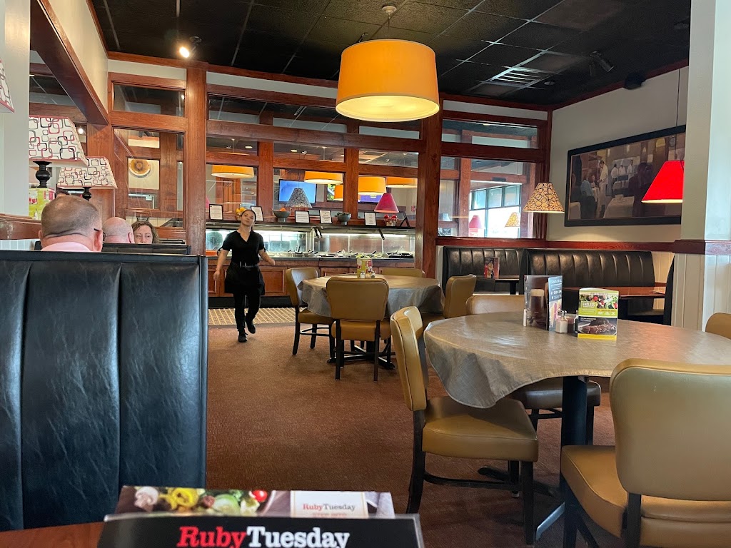 Ruby Tuesday | 6249 College Dr, Suffolk, VA 23435, USA | Phone: (757) 638-4755