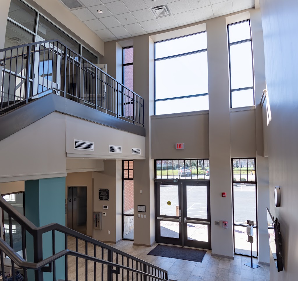 Carnegie Library Center | 731 College St, Shelbyville, KY 40065, USA | Phone: (502) 633-3803