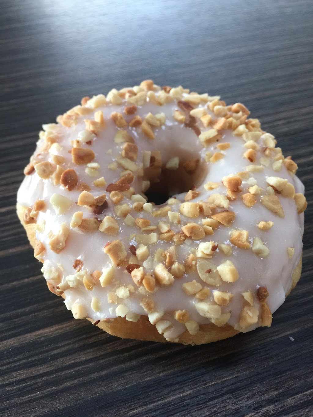 Red oak donuts | 205 Main St #1011, Red Oak, TX 75154, USA | Phone: (469) 552-6660