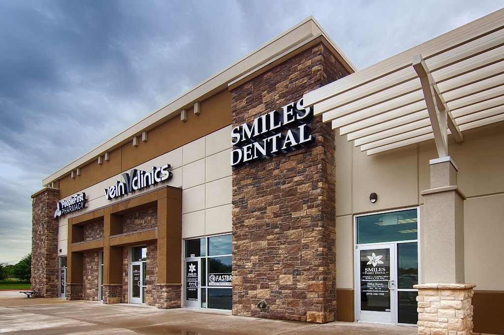 Smiles Family Dental - Flower Mound | 811 International Pkwy Suite 420, Flower Mound, TX 75022, USA | Phone: (972) 346-1100