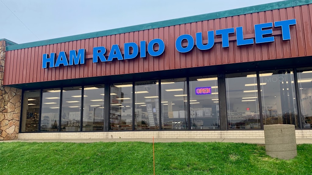 Ham Radio Outlet | 5710 Good Hope Rd, Milwaukee, WI 53223, USA | Phone: (414) 358-0333