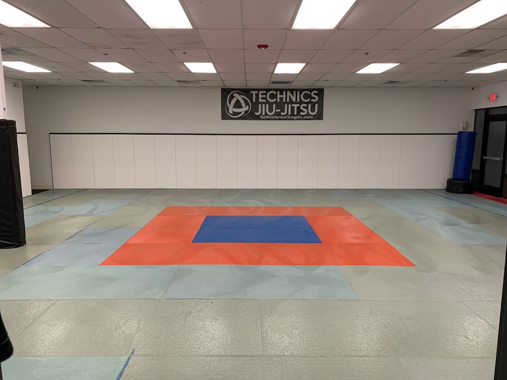 Gracie Technics Jiu-Jitsu Academy | 3220 S Troutdale Rd, Troutdale, OR 97060, USA | Phone: (971) 361-8188