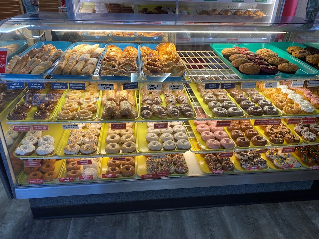 Tonys Donuts & Cafe | 12218 McKelvey Rd, Maryland Heights, MO 63043, USA | Phone: (314) 739-1388