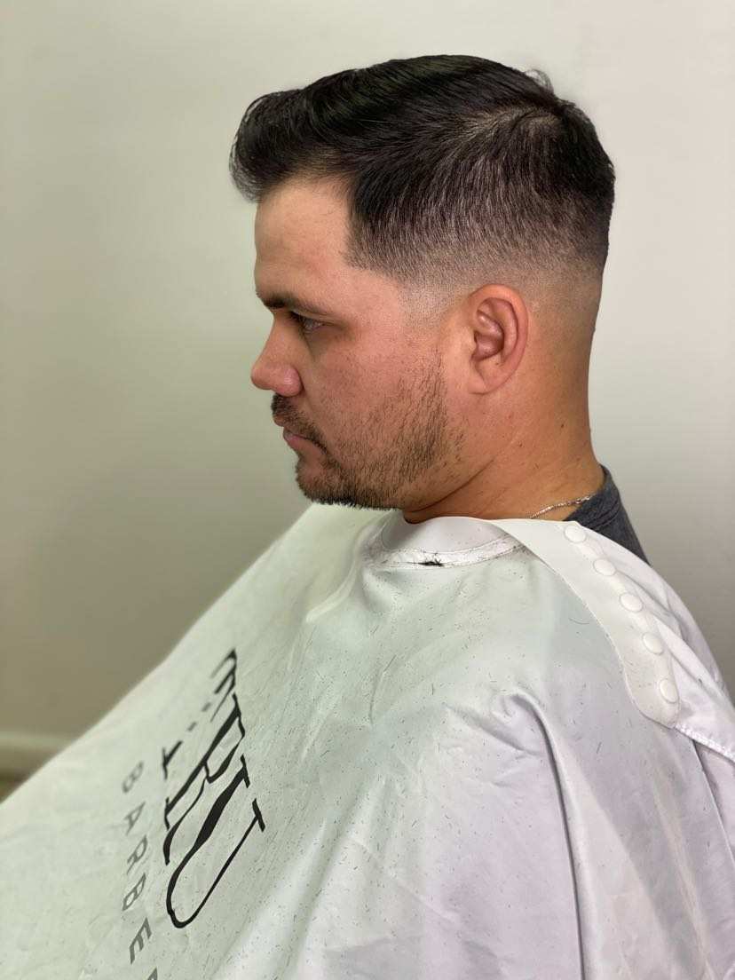 Drews Barbershop | 15930 N Oracle Rd Suite 168, Catalina, AZ 85739, USA | Phone: (520) 395-2316