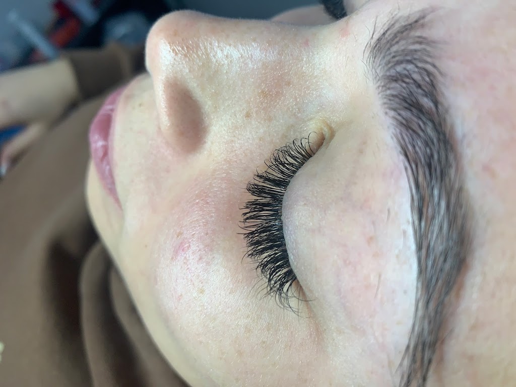 Dazzled Lash & Brow Studio | 1307 Woodlane Rd, Eastampton Township, NJ 08060, USA | Phone: (609) 288-6563