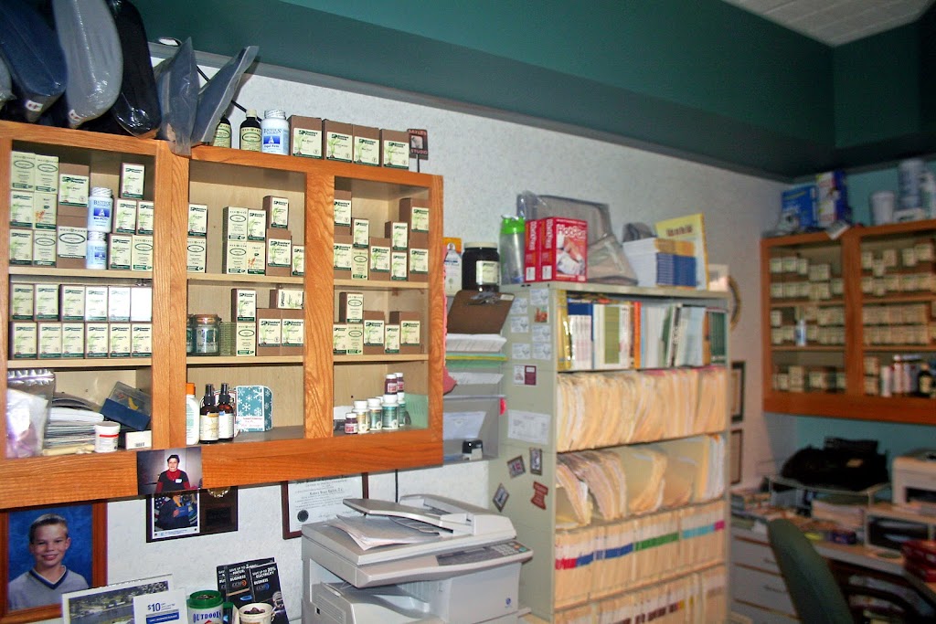 Hallett Chiropractic | 3263 Dixie Hwy, Waterford Twp, MI 48328, USA | Phone: (248) 674-1900