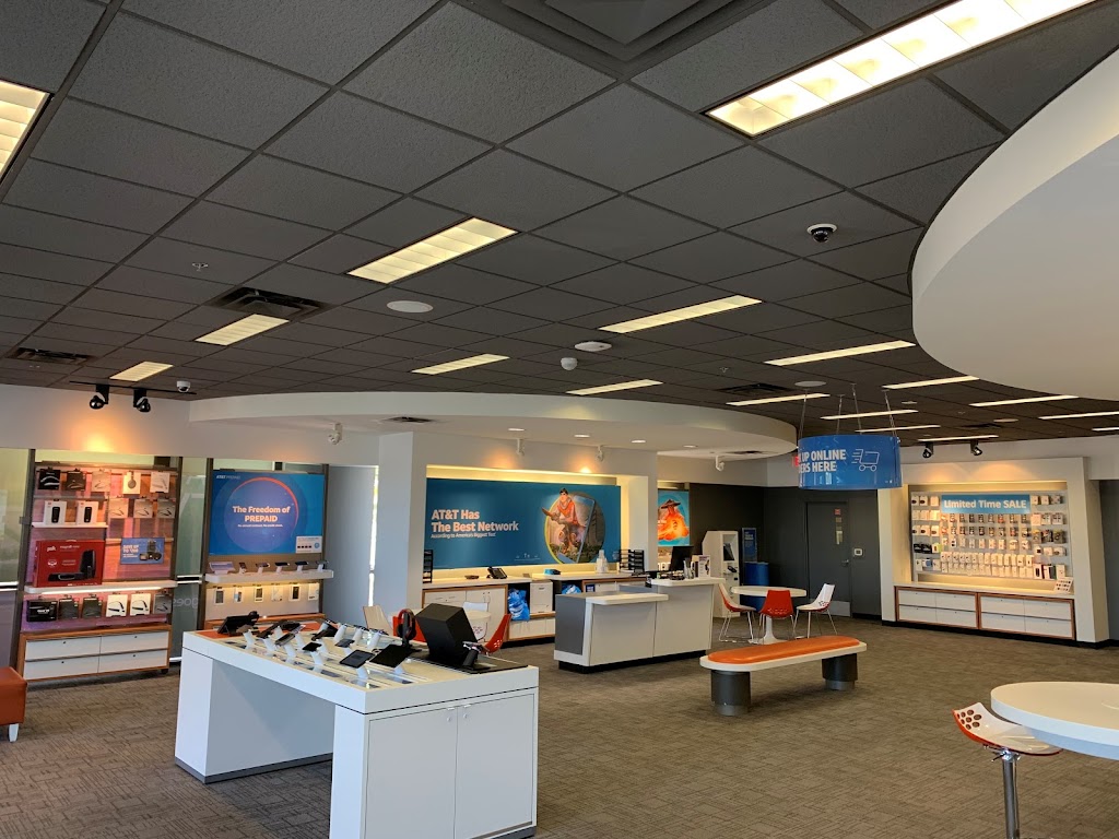 AT&T Store | 20235 N Cave Creek Rd Suite A100, Phoenix, AZ 85024, USA | Phone: (623) 292-2202