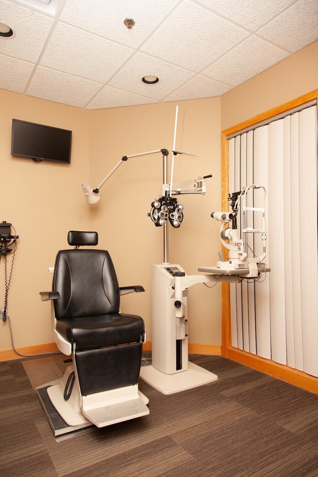 EyeCare Specialties | 7930 O St, Lincoln, NE 68510, USA | Phone: (402) 420-2020