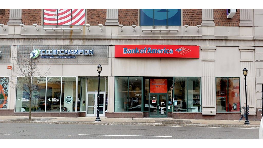 National Bank | 5060 Tecumseh Rd E, Windsor, ON N8T 1C1, Canada | Phone: (519) 944-2211