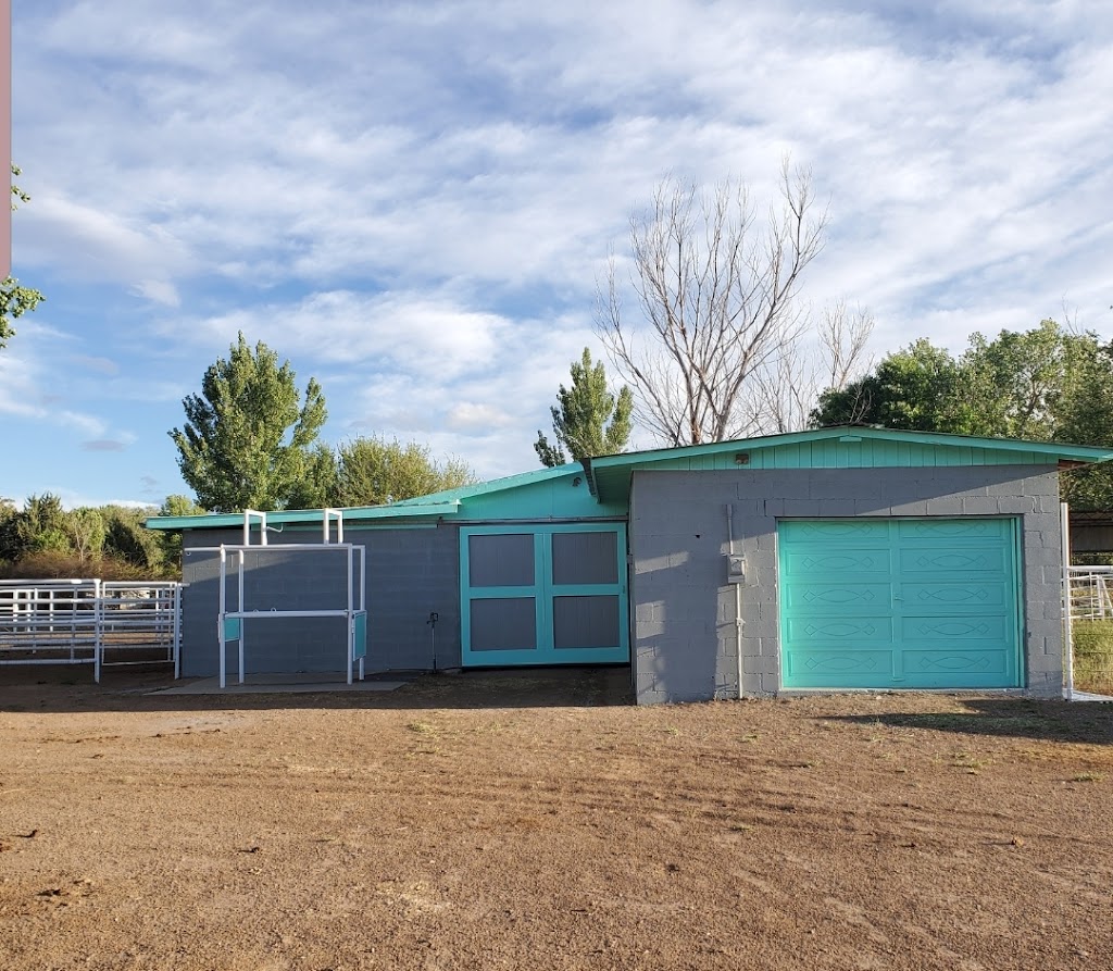 Serenity Stables | 26 Otero Rd, Los Lunas, NM 87031, USA | Phone: (505) 410-1619