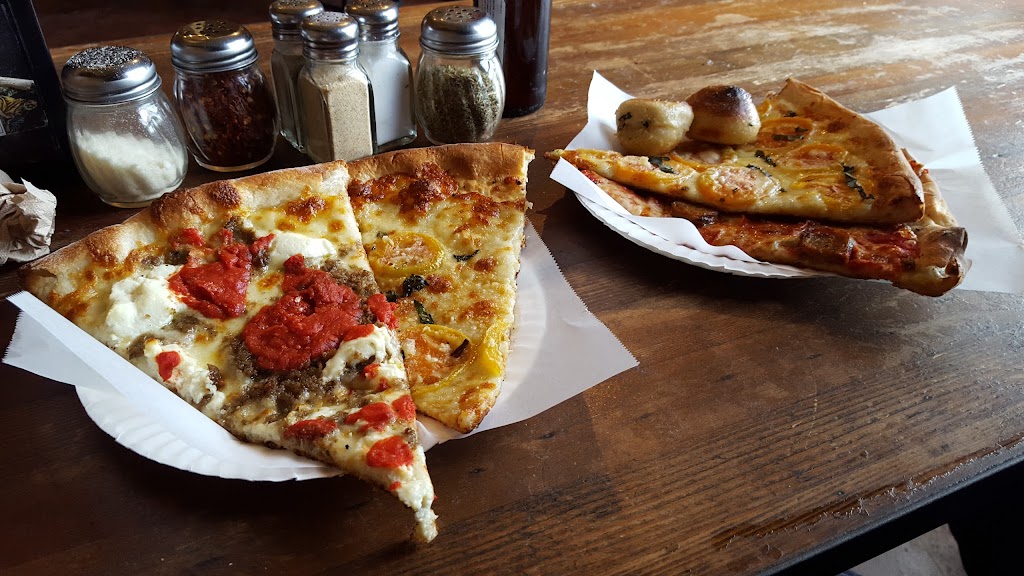 Pizzeria Luigi | 2121 El Cajon Blvd, San Diego, CA 92104, USA | Phone: (619) 294-9417