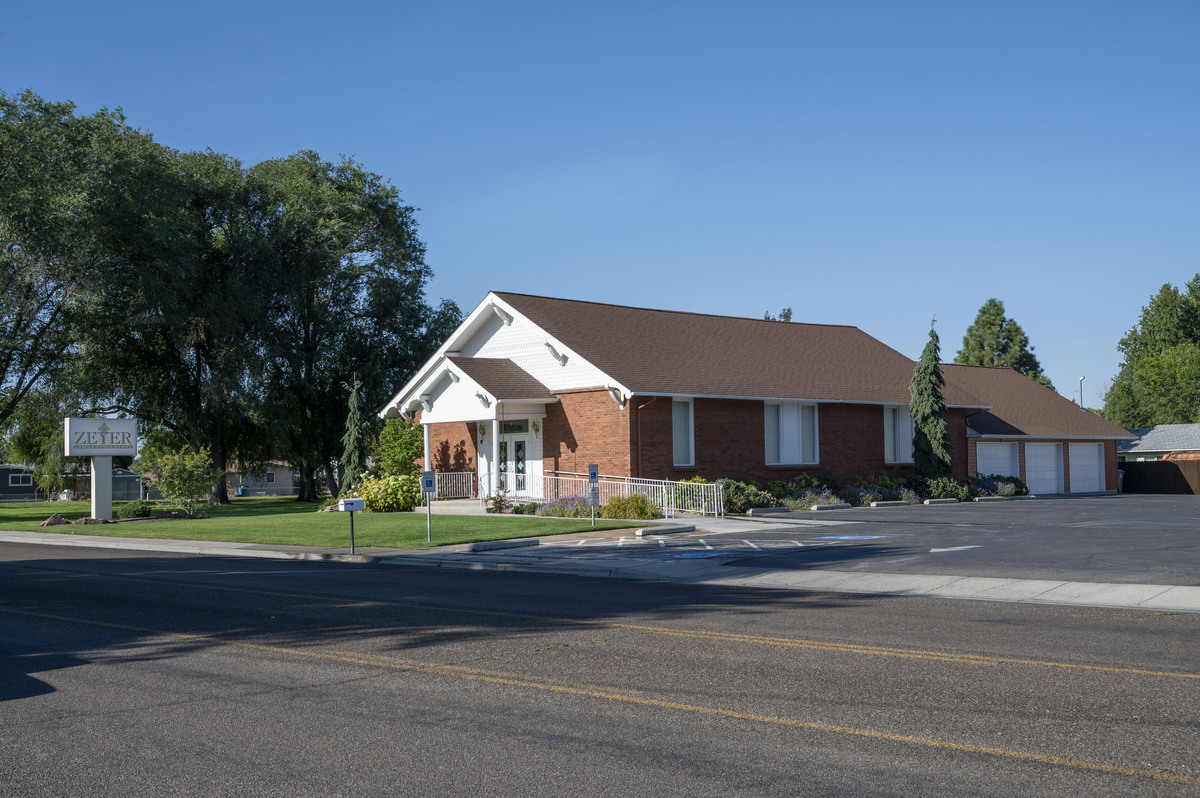 Zeyer Funeral Chapel | 83 N Midland Blvd, Nampa, ID 83651, United States | Phone: (208) 467-7300