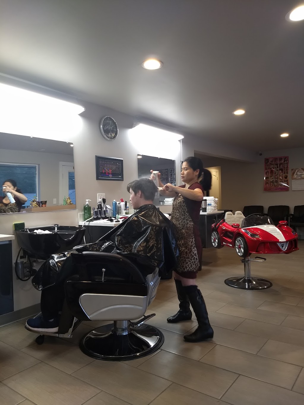 Woodway Barber and Salon | 10014 238th St SW, Edmonds, WA 98020, USA | Phone: (206) 629-5738