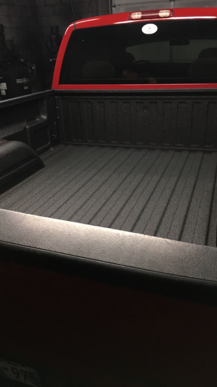 RoadRunner Bedliners & Accessories | 611 Highland Pkwy, Norman, OK 73069, USA | Phone: (405) 360-8611