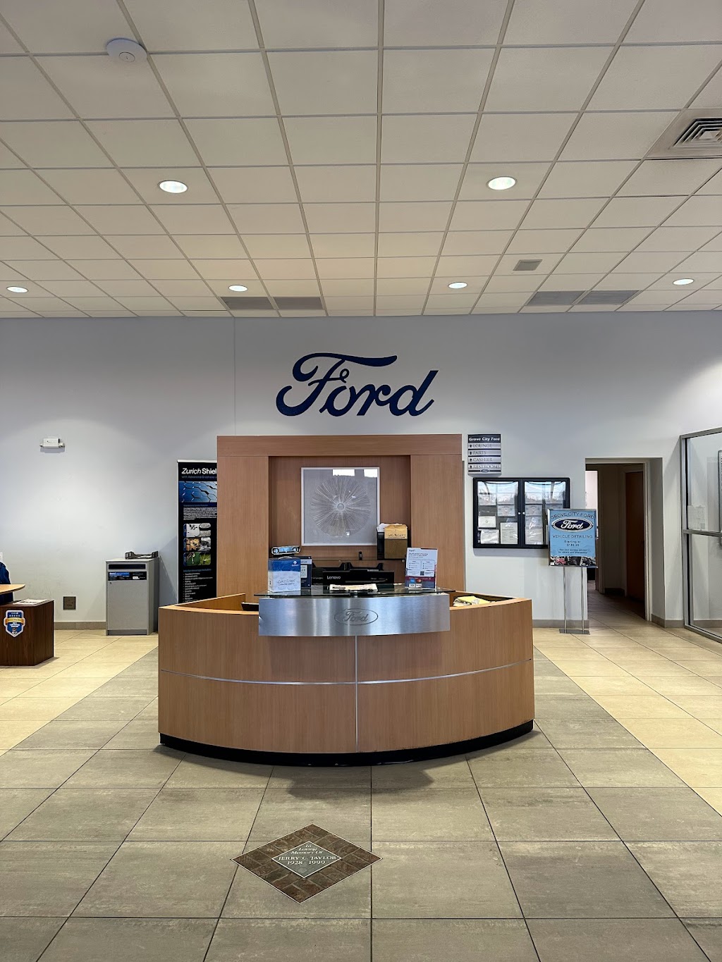 Grove City Ford | 1 Taylor Plaza, Grove City, PA 16127, USA | Phone: (724) 748-4790