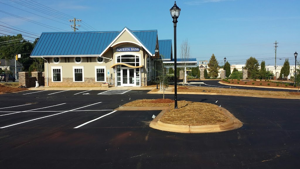 United Community Bank | 9906 Knockando Ln, Huntersville, NC 28078, USA | Phone: (704) 439-1430