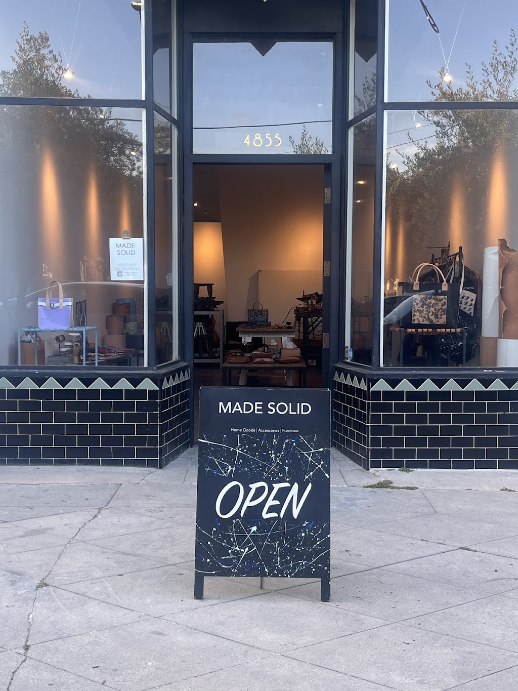 Made Solid | 4855 Fountain Ave, Los Angeles, CA 90029, USA | Phone: (213) 373-1062