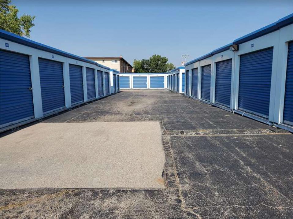 Extra Space Storage | 3000 N River Rd, River Grove, IL 60171, USA | Phone: (708) 487-4120