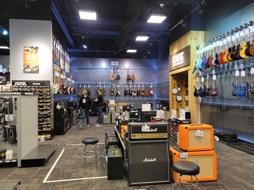 Guitar Center | 8957 Tehama Ridge Pkwy, Fort Worth, TX 76177, USA | Phone: (817) 232-2002