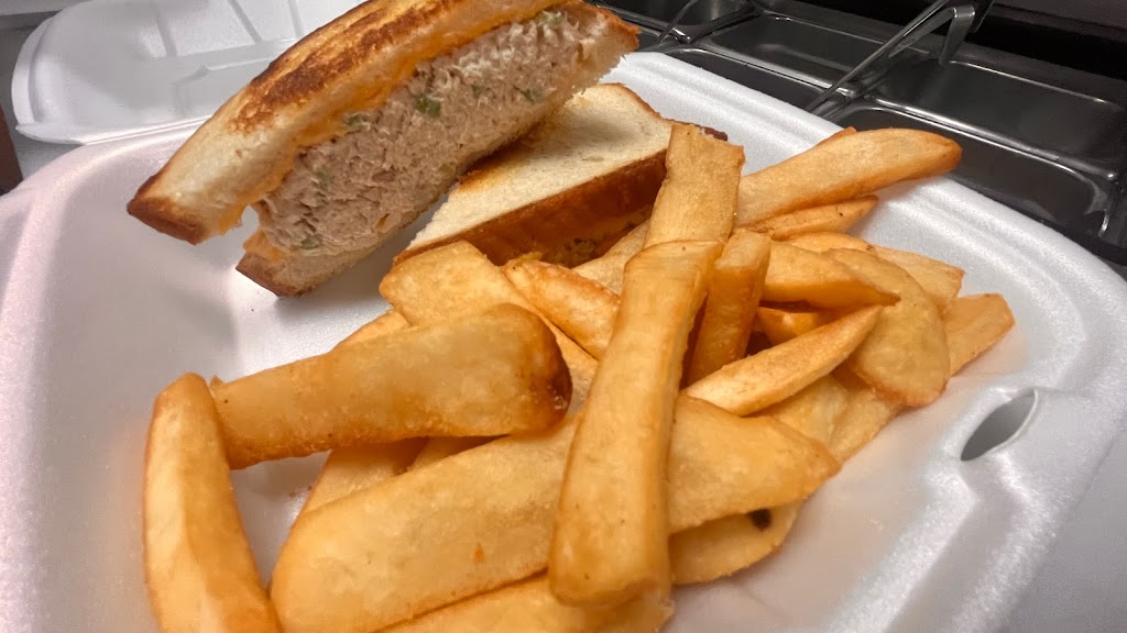 Rise n Dine Breakfast & Lunch Restaurant | 102 S Milwaukee Ave, Wheeling, IL 60090, USA | Phone: (847) 541-4900