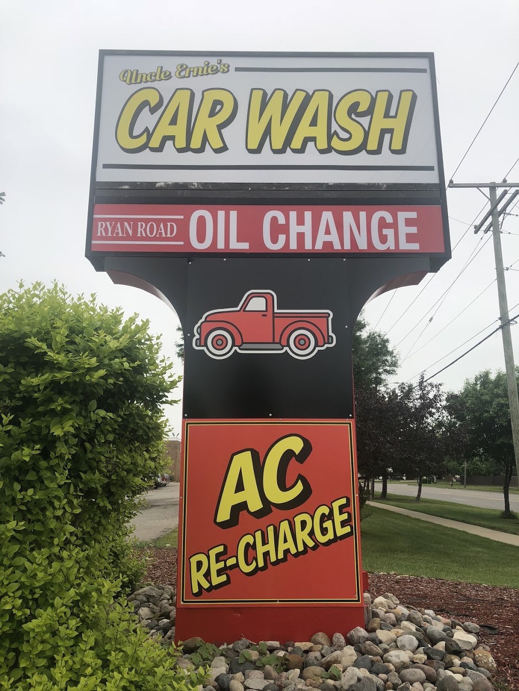 Ryan Road Auto / Uncle Ernie’s Car Wash | 35115 Ryan Rd, Sterling Heights, MI 48310, USA | Phone: (586) 264-9370