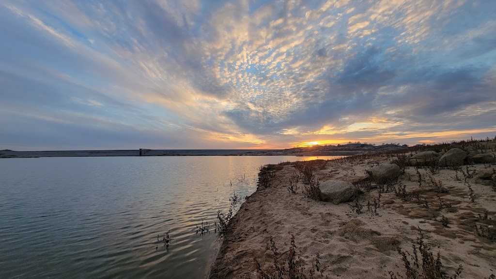 Hensley Lake Recreation Area | 25207 Rd 407, Raymond, CA 93653, USA | Phone: (559) 673-5151