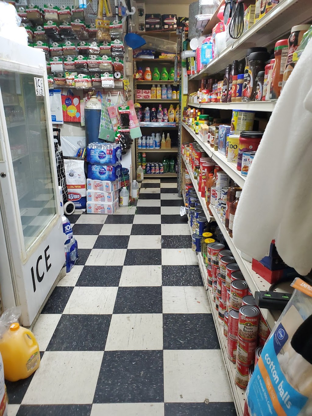 Zavala Grocery | 2859 S St Louis Ave, Chicago, IL 60623 | Phone: (708) 780-1348