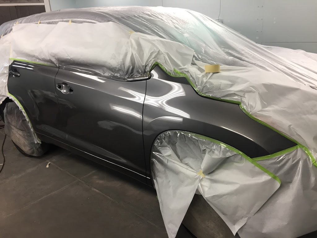 Lincoln Auto Body Paint & Rpr | 116 E Courtois St, St. Louis, MO 63111, USA | Phone: (314) 638-5717