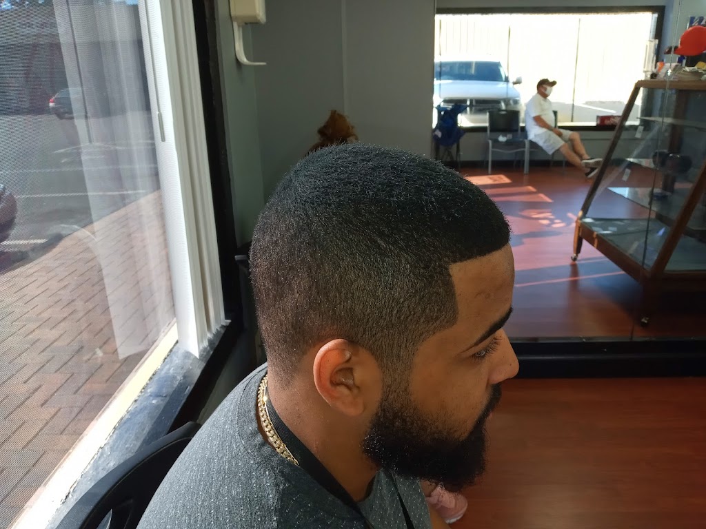 Perfect Haircut Inc | 30030 County Line Rd, Wesley Chapel, FL 33543, USA | Phone: (813) 907-0003