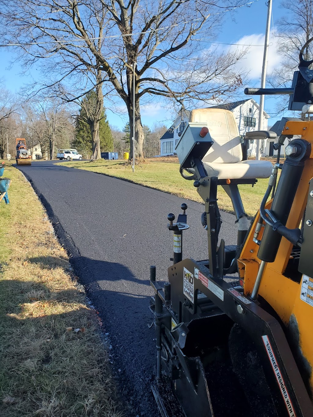 J.B. Asphalt Paving & Excavation | 1060 Broadway Suite #1107, Albany, NY 12204, USA | Phone: (518) 584-8806