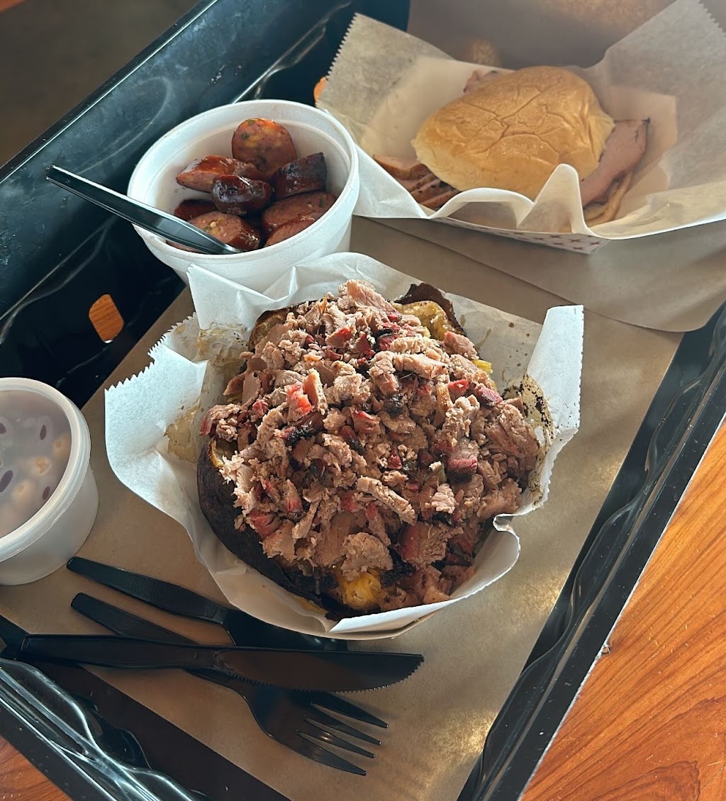 Rudys "Country Store" and Bar-B-Q | 12369 South Fwy, Burleson, TX 76028, USA | Phone: (817) 502-6435