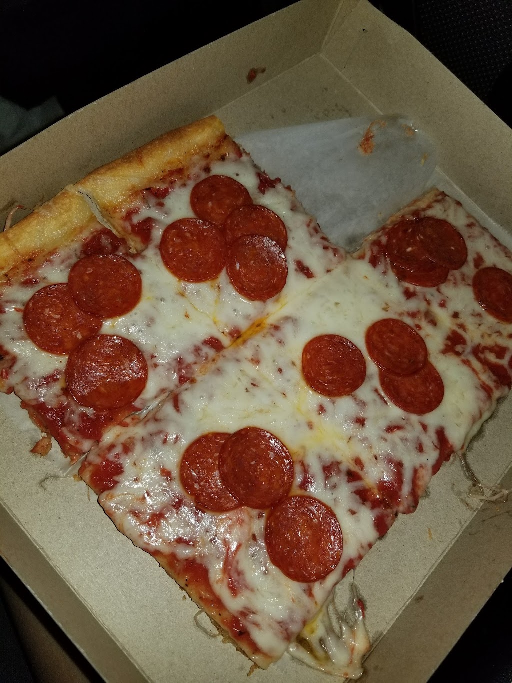 Brunos Pizza | 525 W Carolina Ave, Chester, WV 26034, USA | Phone: (304) 387-3350