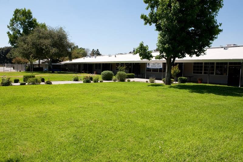 Baldy View Elementary School | 979 W 11th St, Upland, CA 91786 | Phone: (909) 982-2564