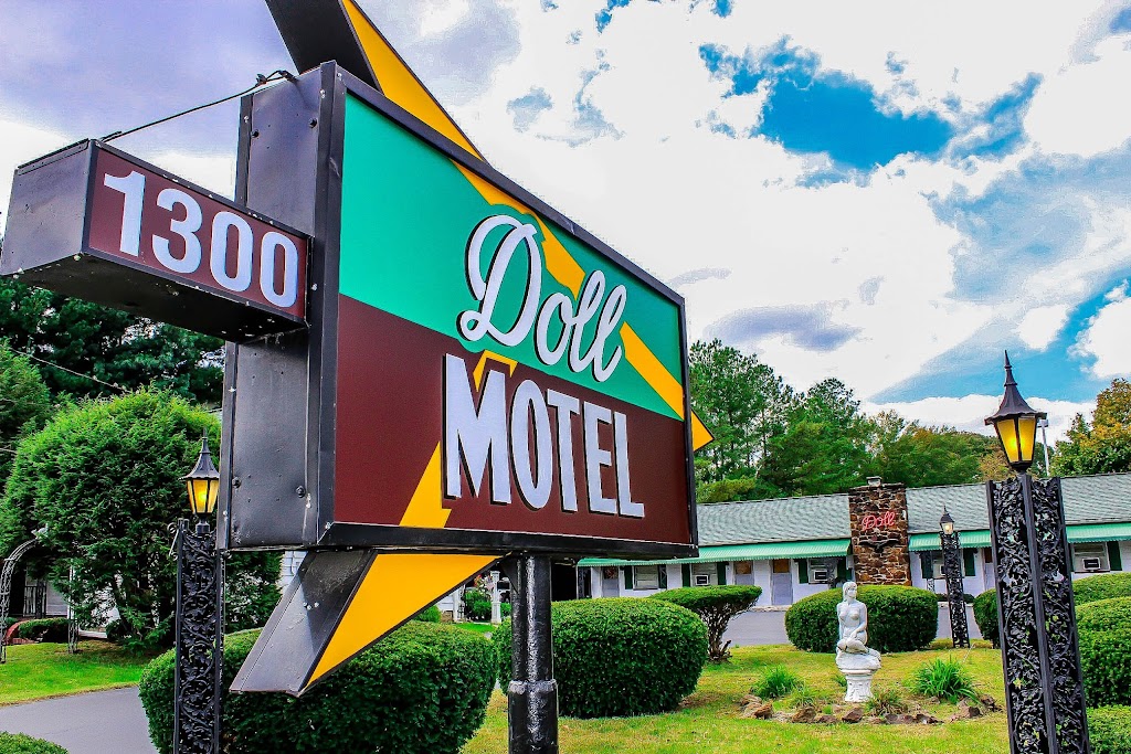 Doll Motel | 1300 Crain Hwy S, Glen Burnie, MD 21061, USA | Phone: (410) 766-3766