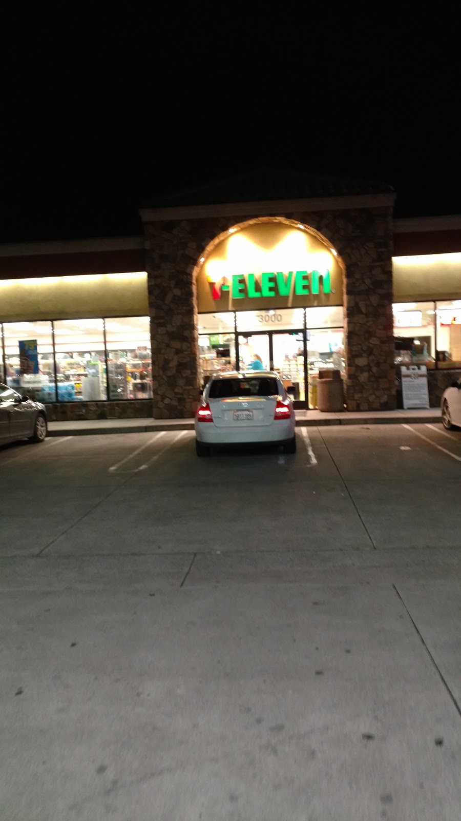 7-Eleven | 3000 Service Rd, Ceres, CA 95307, USA | Phone: (209) 531-0606