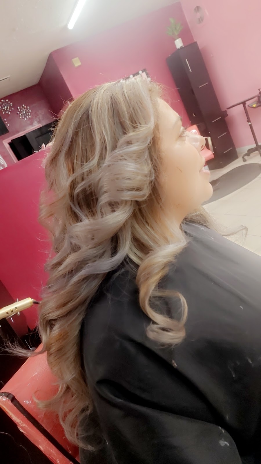 Beauty Studio | 316 E Lodi Ave, Lodi, CA 95240, USA | Phone: (209) 327-5230