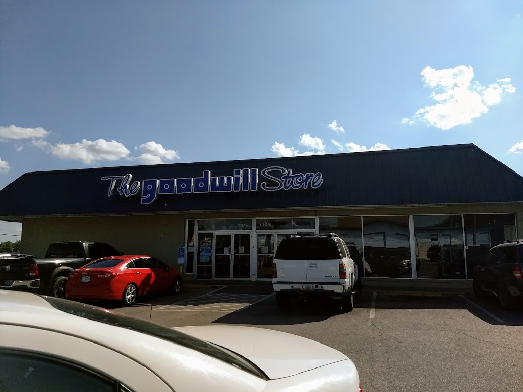 Goodwill Store - Cleburne | 1106 W Henderson St, Cleburne, TX 76033, USA | Phone: (817) 558-8520