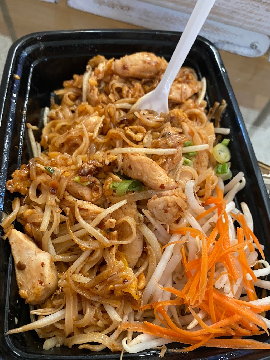 Thai Express Food To Go | 2110 Artesia Blvd, Redondo Beach, CA 90278, USA | Phone: (310) 372-9503