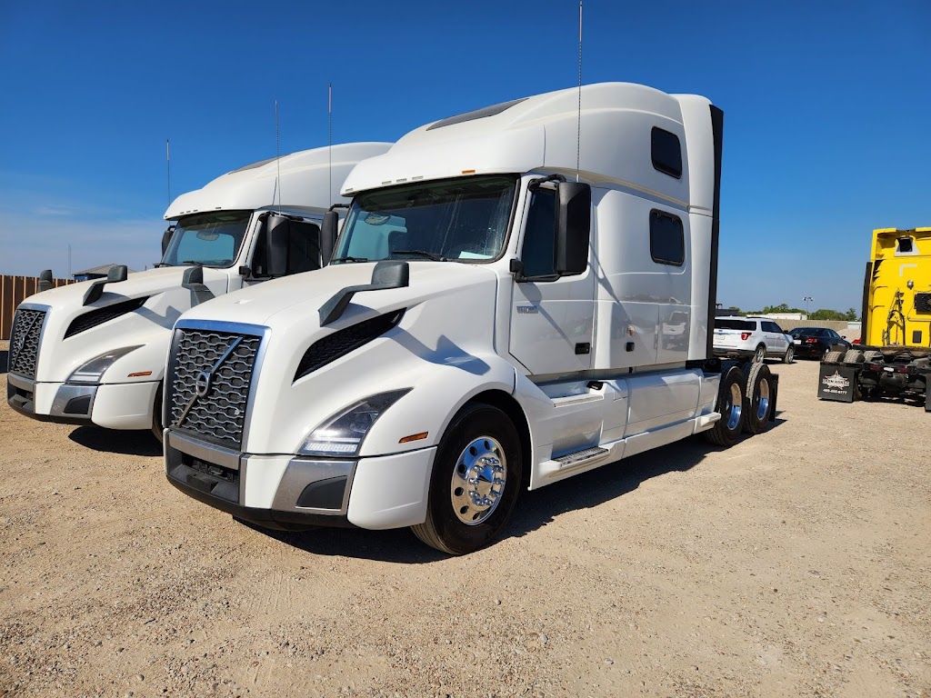 Iron Horse Truck Sales LLC | 6700 I-45, Wilmer, TX 75172, USA | Phone: (469) 455-0777