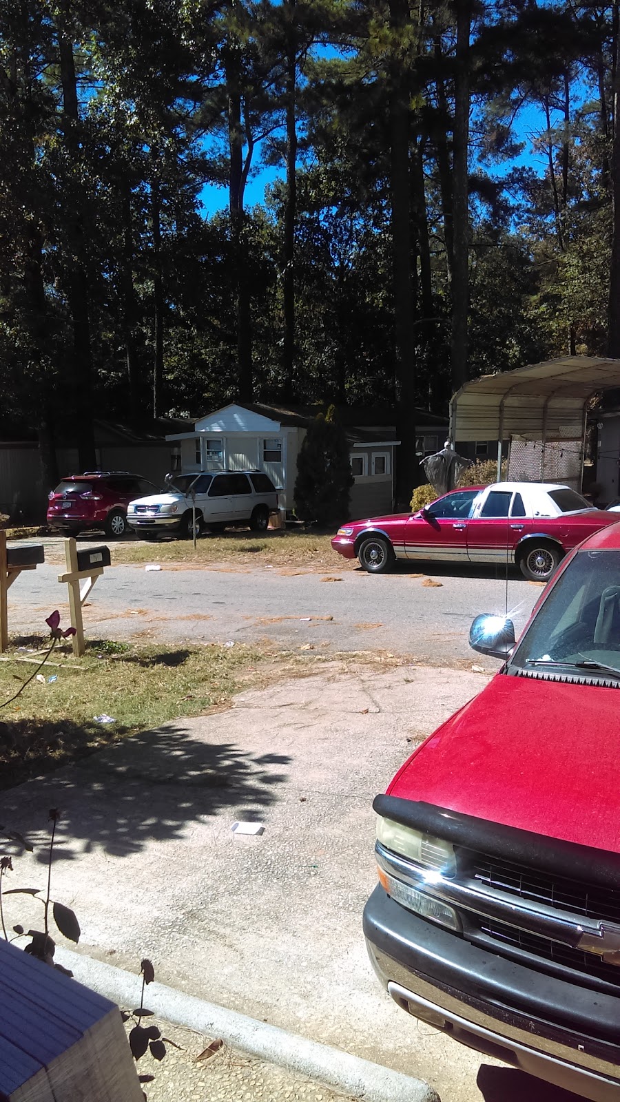 Pine Valley Mobile Home Park | 510 Pine Hill Cir, Lawrenceville, GA 30046, USA | Phone: (770) 963-8274